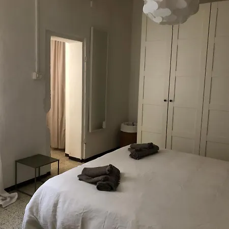 Appartement Bixio 81 Parma