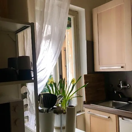 Bixio 81 Апартаменти Парма